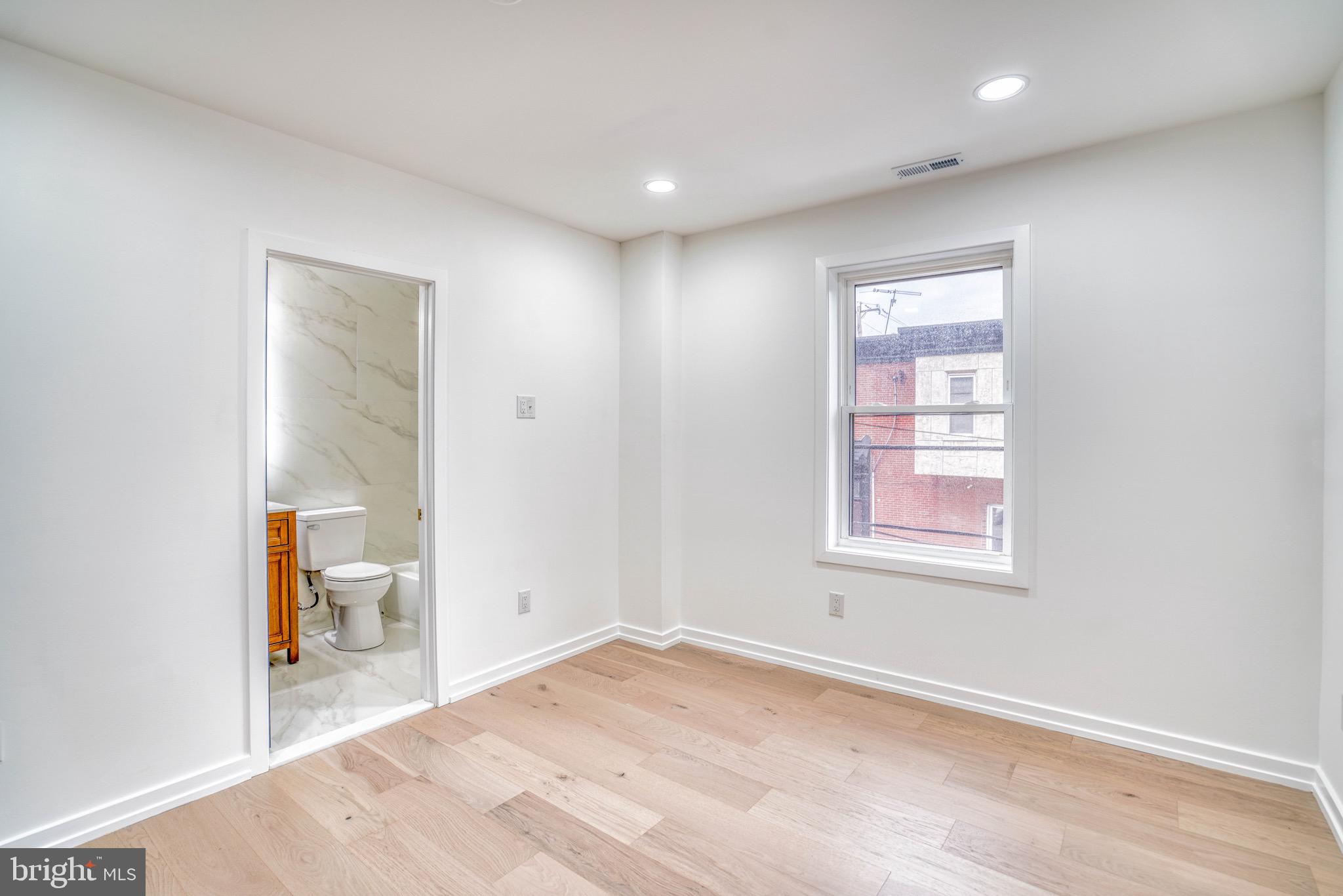 GRAYS FERRY - Residential