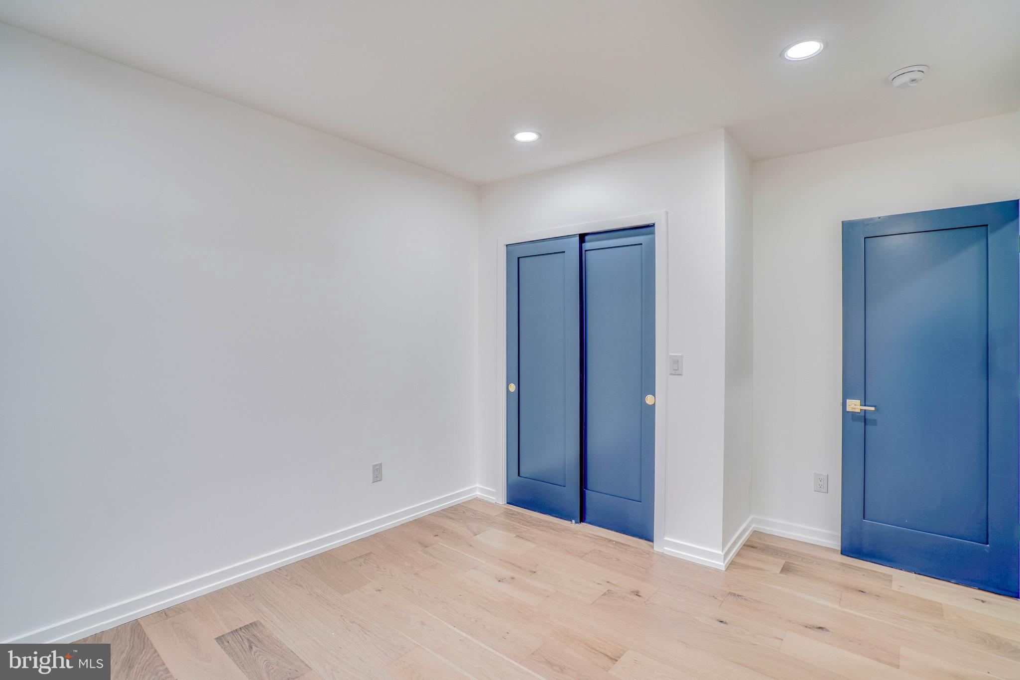 GRAYS FERRY - Residential