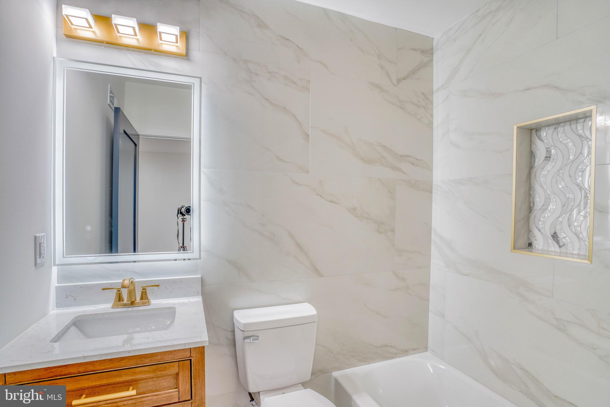 GRAYS FERRY - Residential
