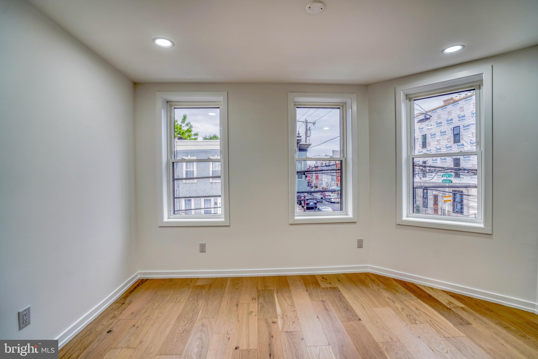 GRAYS FERRY - Residential