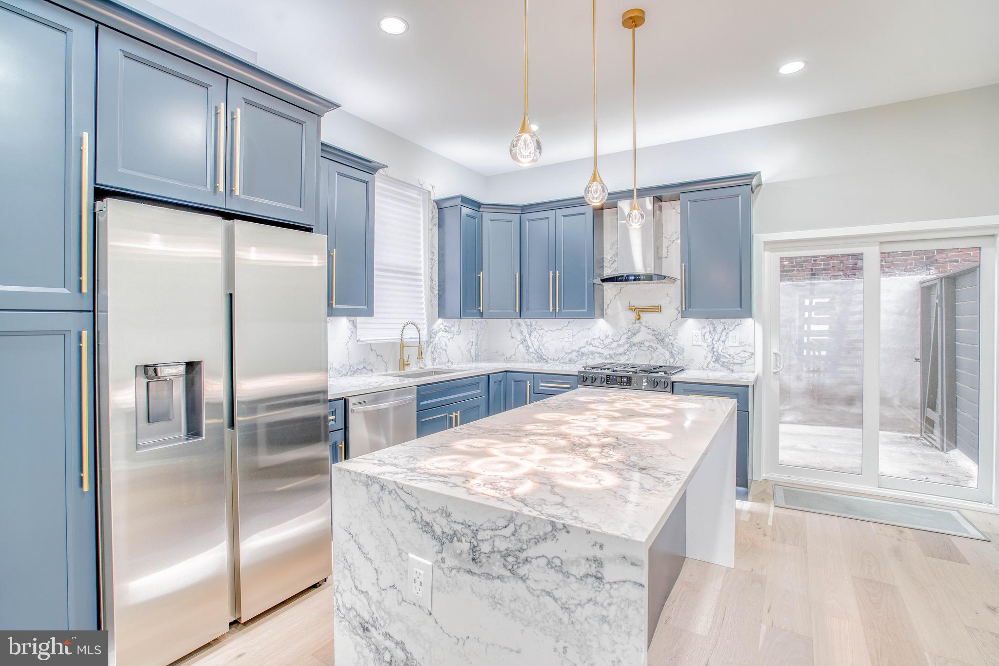 GRAYS FERRY - Residential