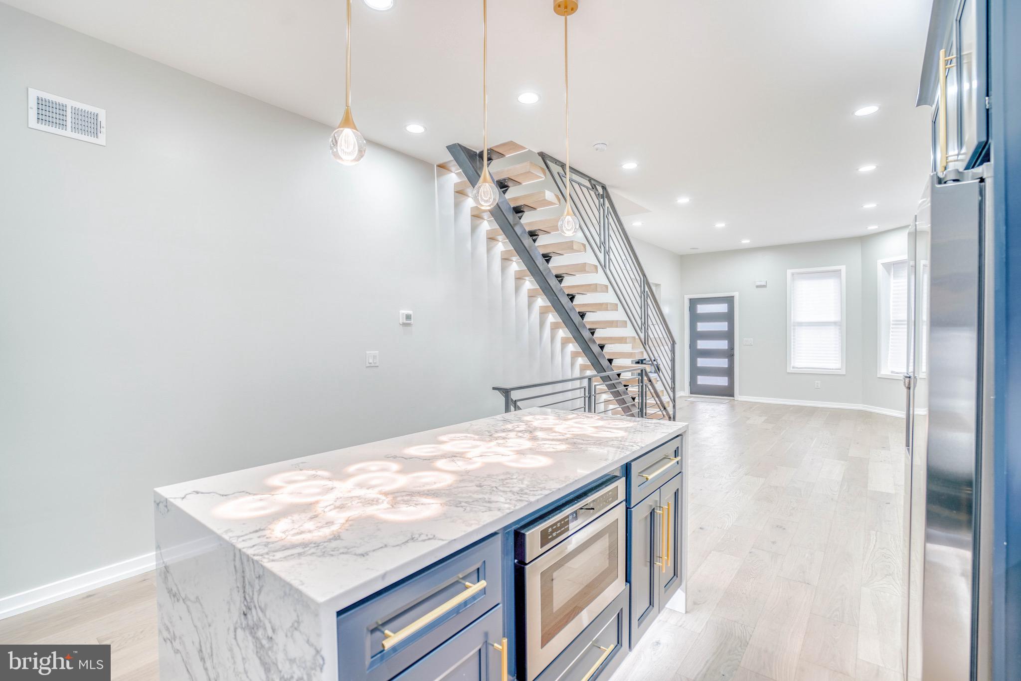 GRAYS FERRY - Residential