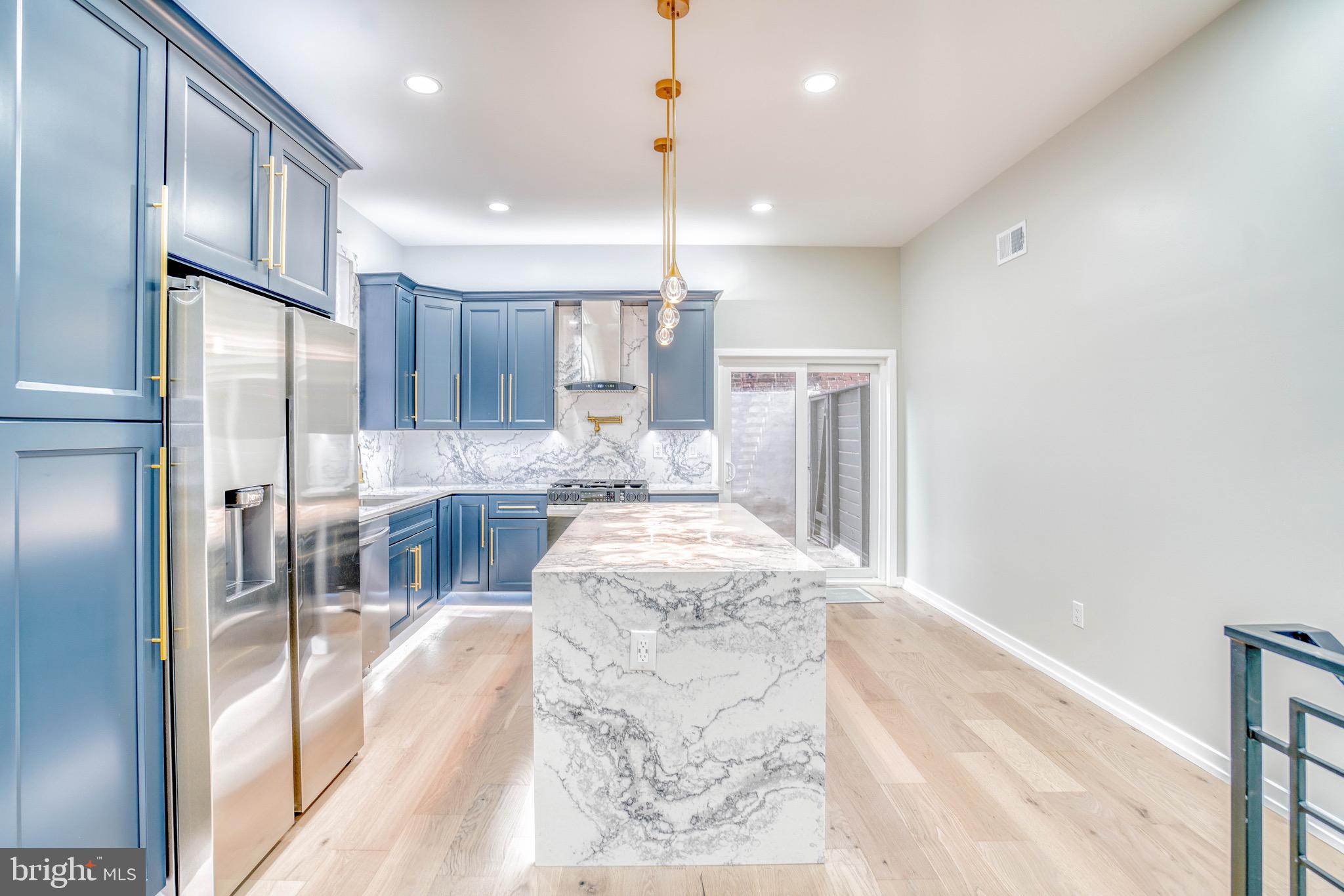 GRAYS FERRY - Residential