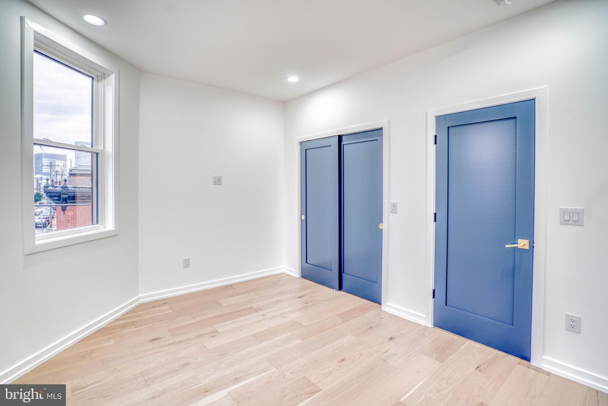 GRAYS FERRY - Residential