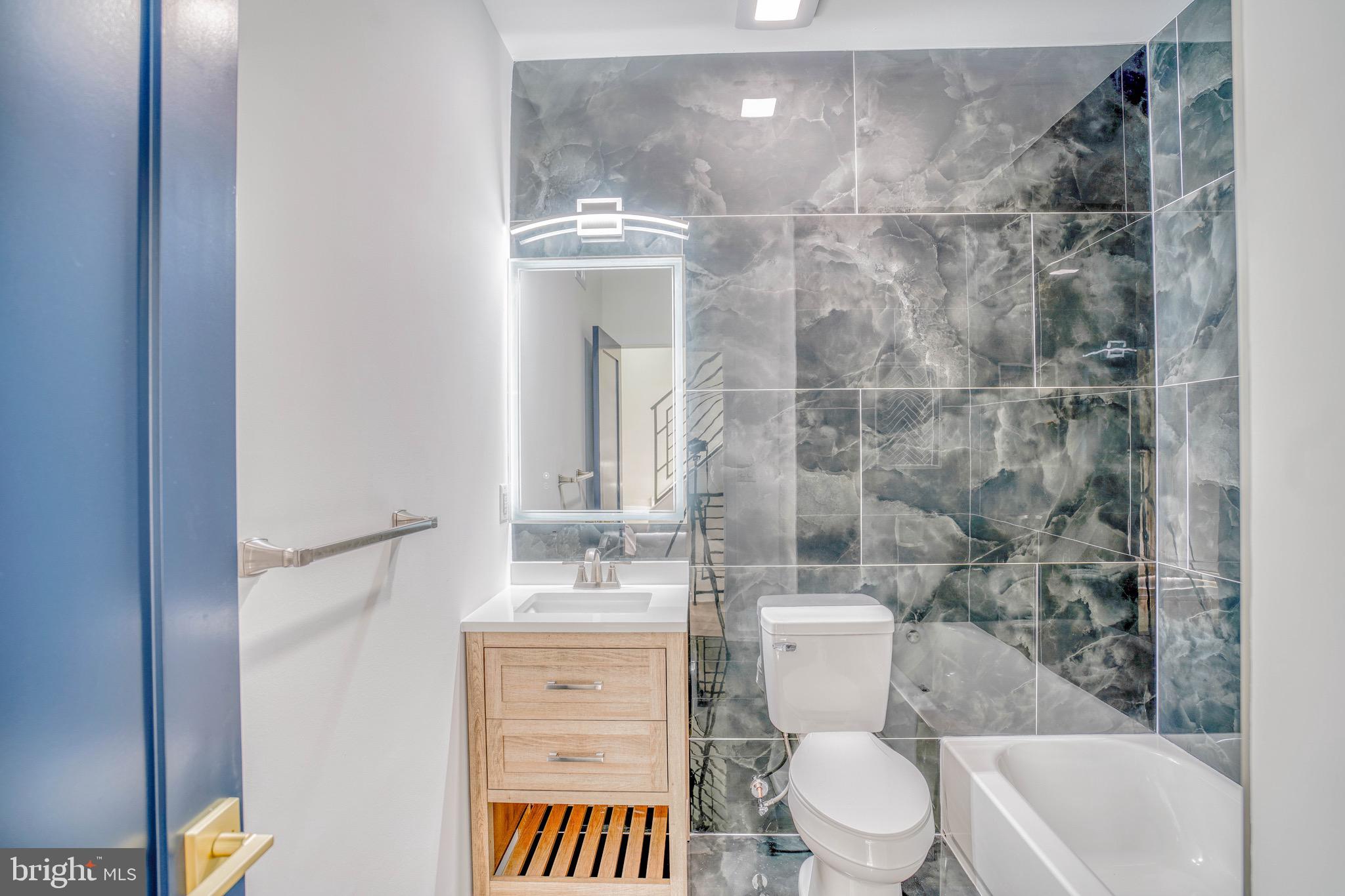 GRAYS FERRY - Residential