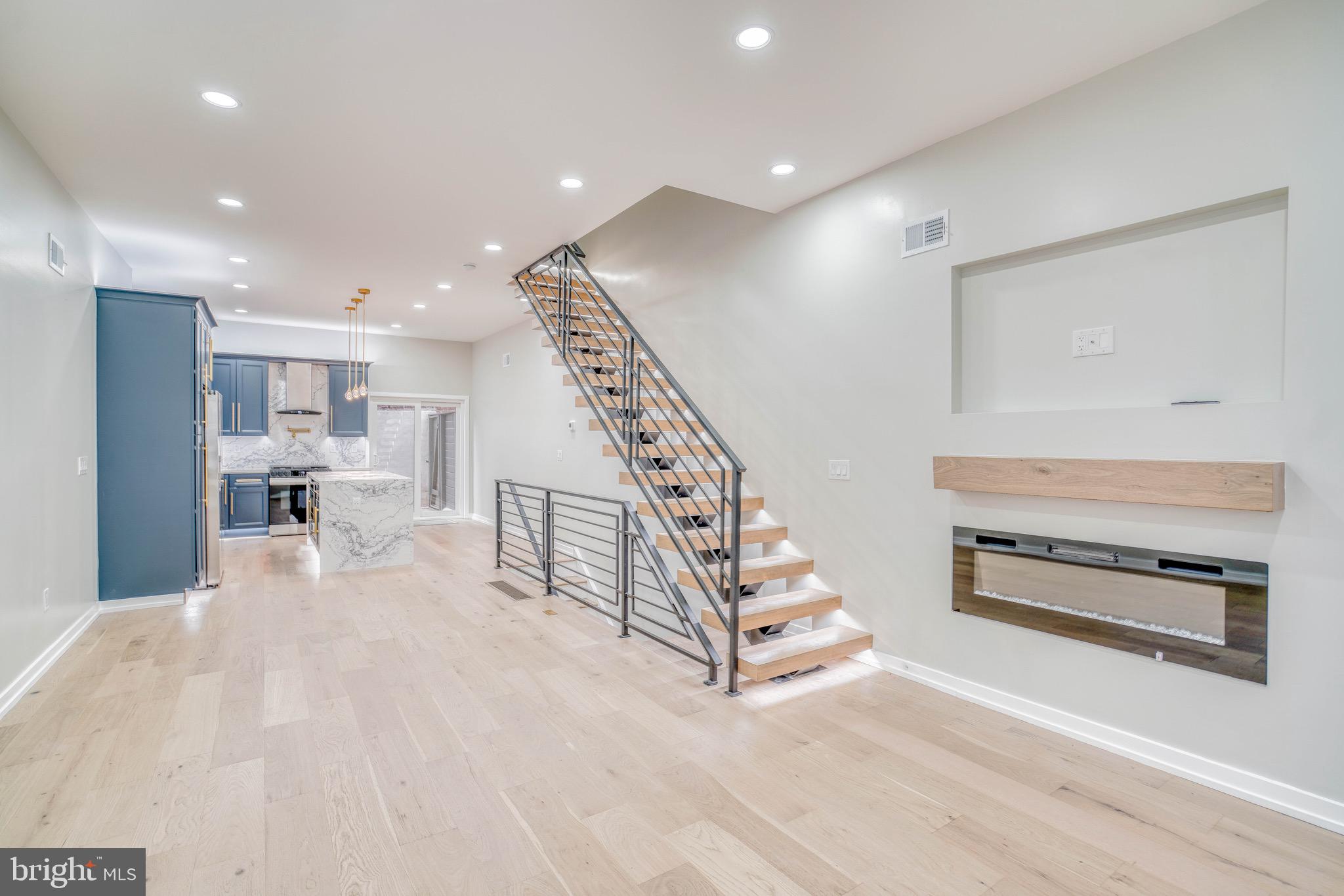 GRAYS FERRY - Residential