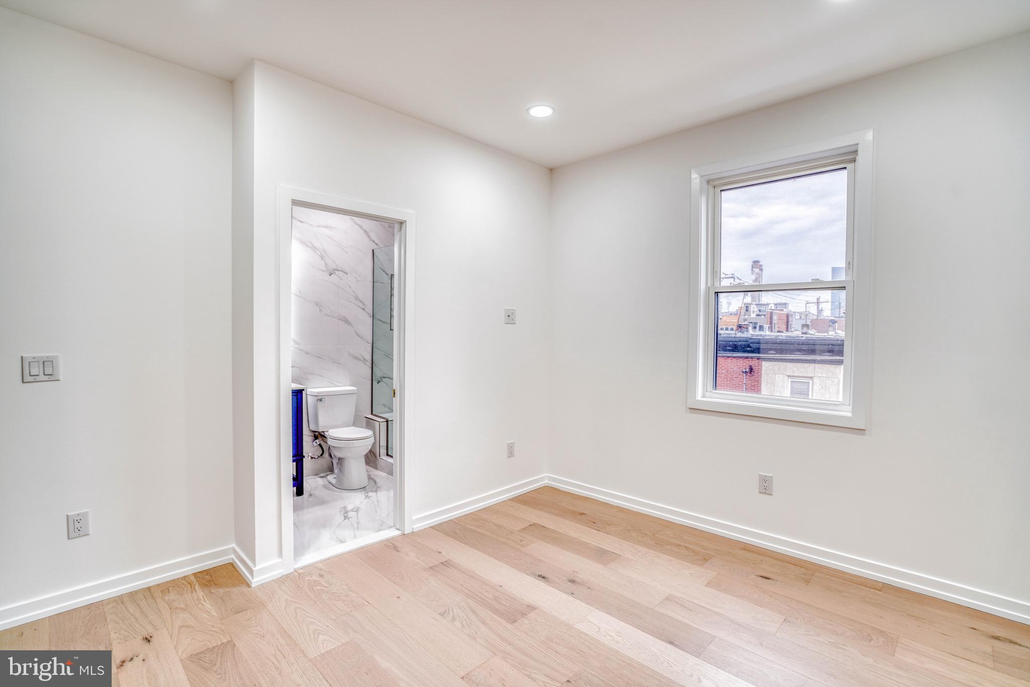 GRAYS FERRY - Residential