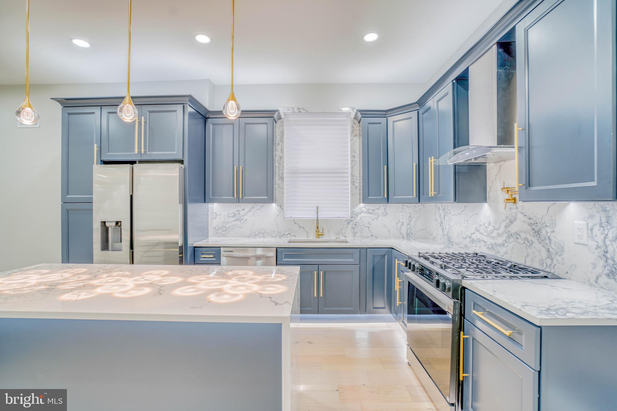 GRAYS FERRY - Residential