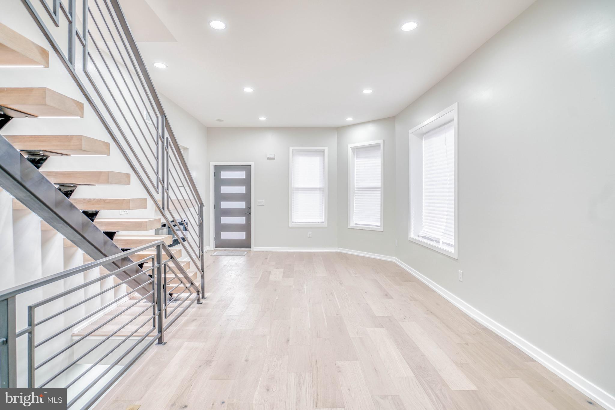 GRAYS FERRY - Residential