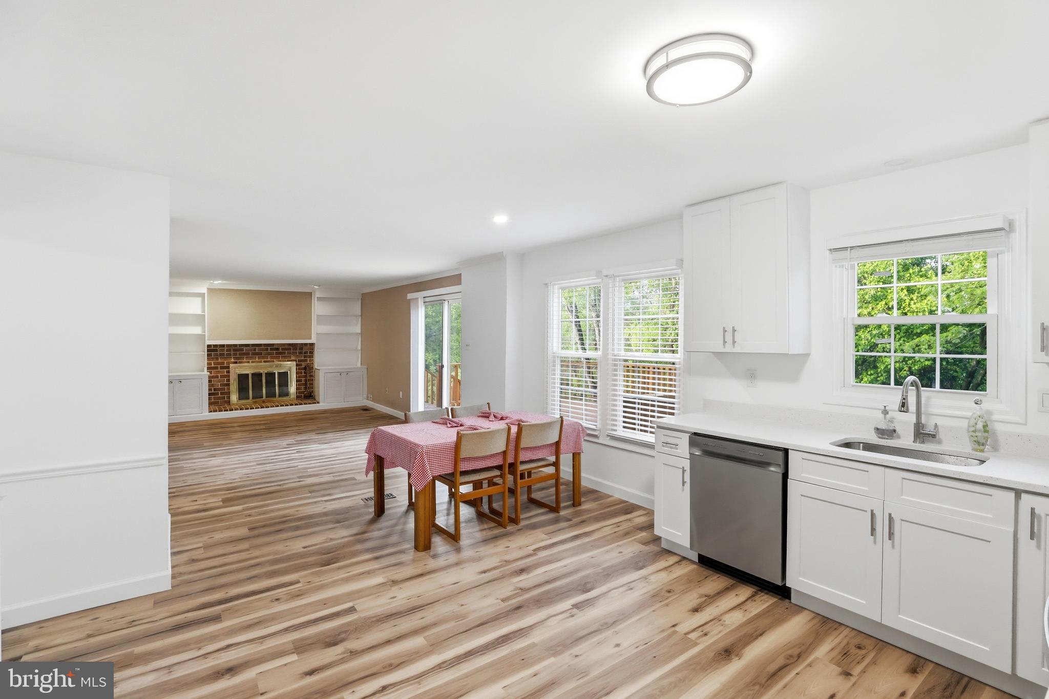 MILLS FARM - Residential