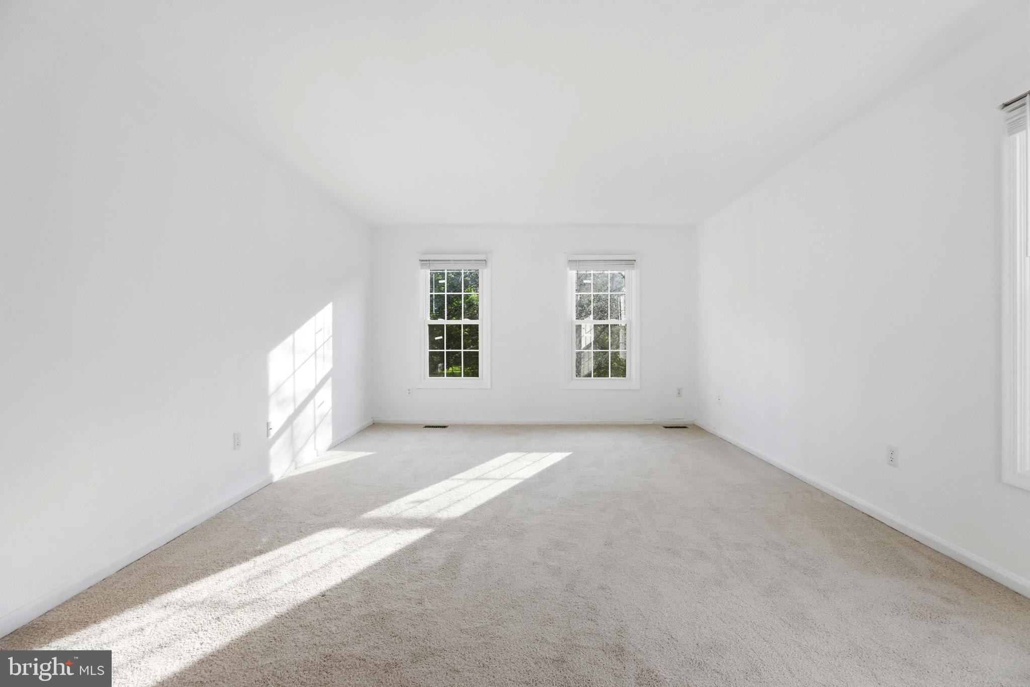 MILLS FARM - Residential