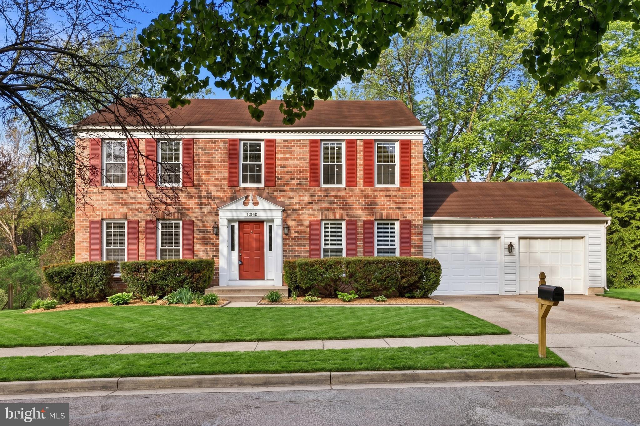 MILLS FARM - Residential