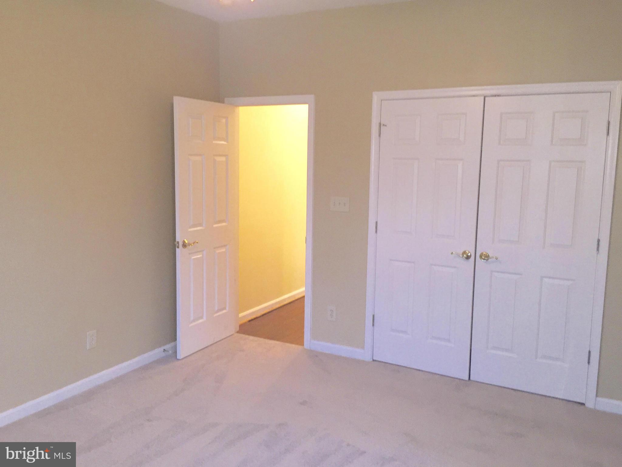 SALEM FIELDS - Residential Lease