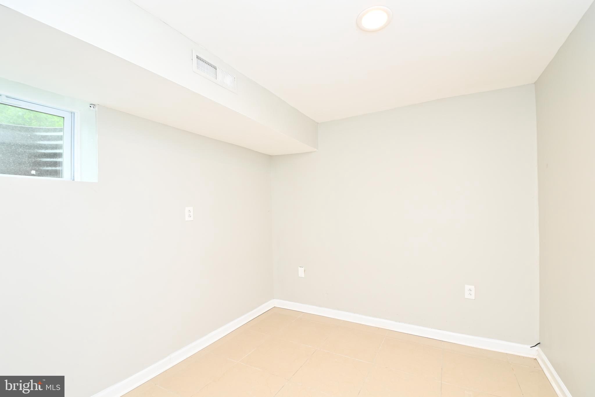 CAREYBROOK - Residential