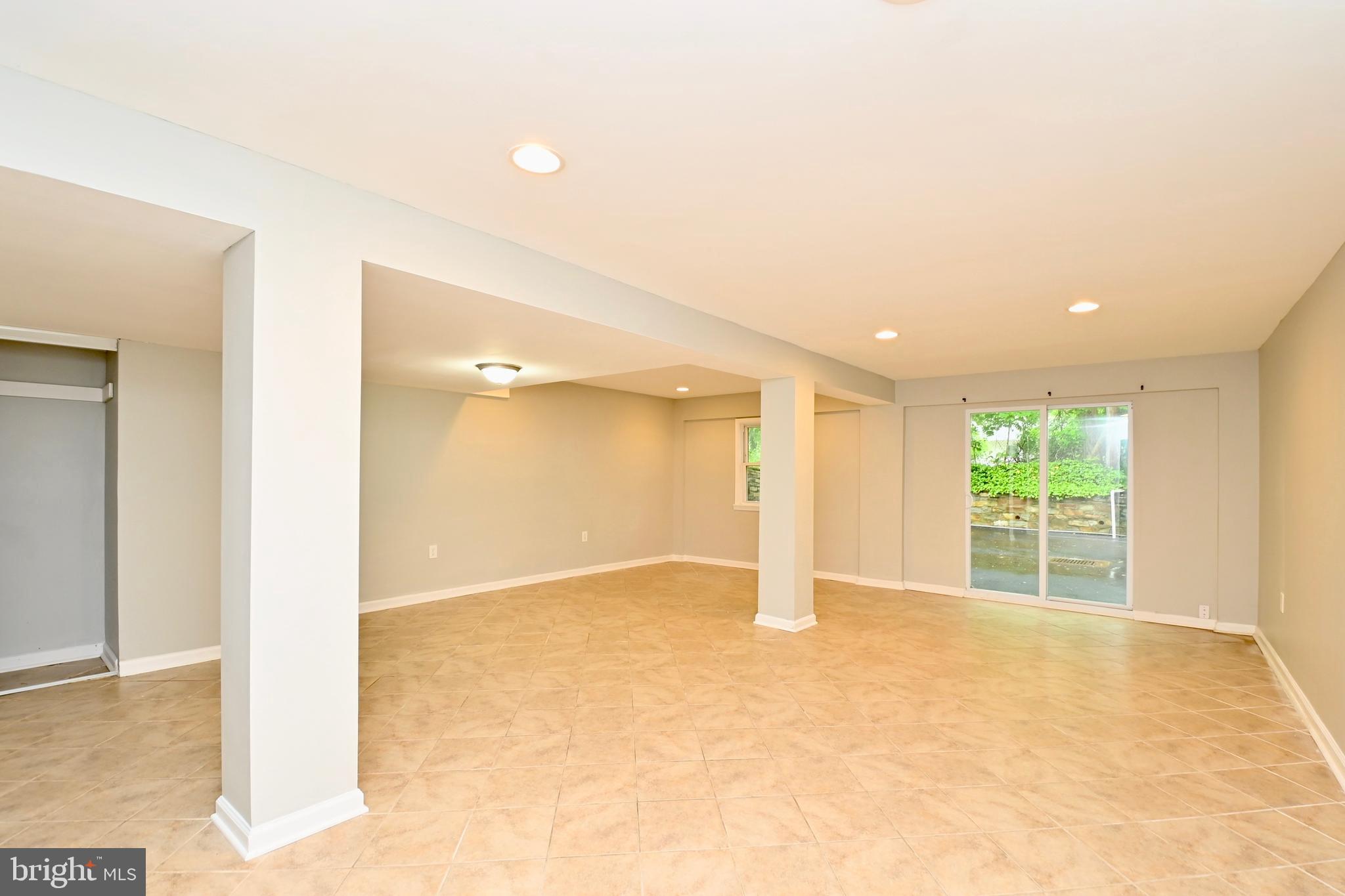 CAREYBROOK - Residential