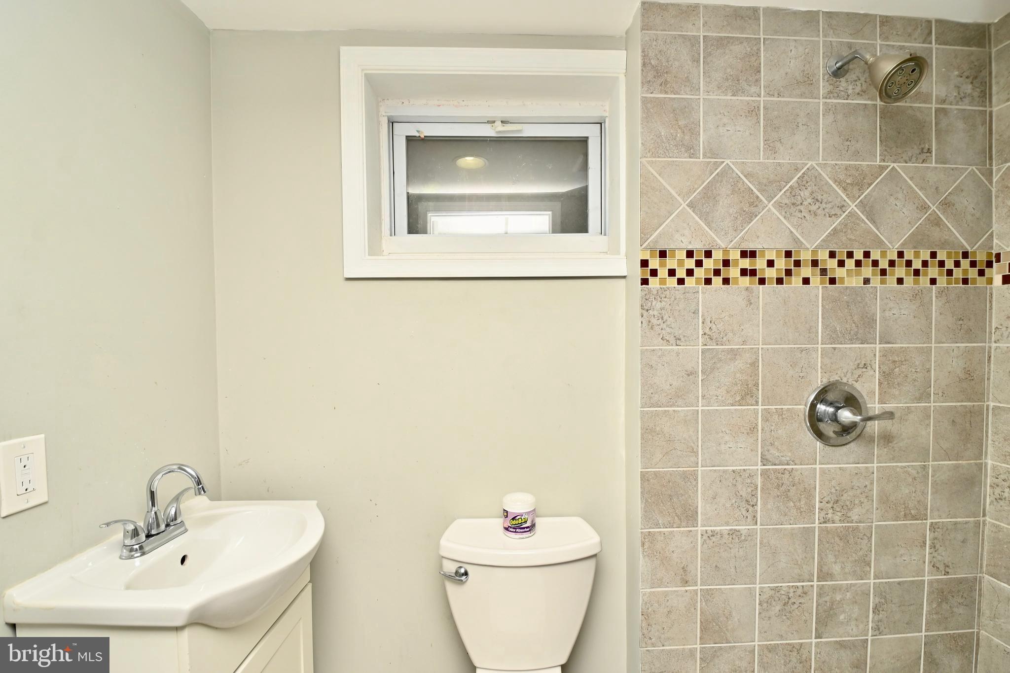 CAREYBROOK - Residential