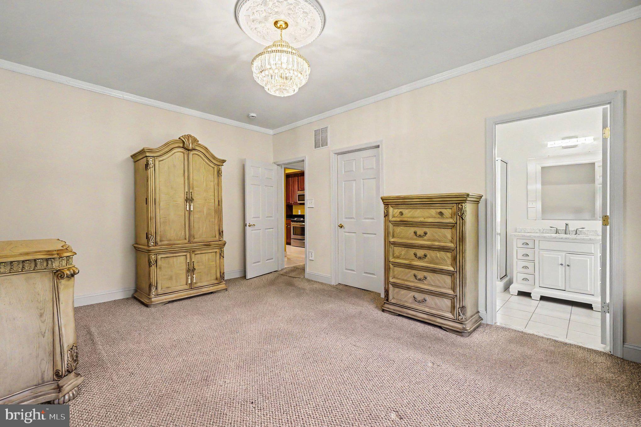 CHESAPEAKE BAY GOLF CLUB - Residential
