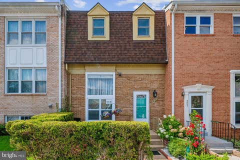 Photo of 8519 Piney Point Court, MANASSAS, VA 20110 (MLS # VAMN2011748)
