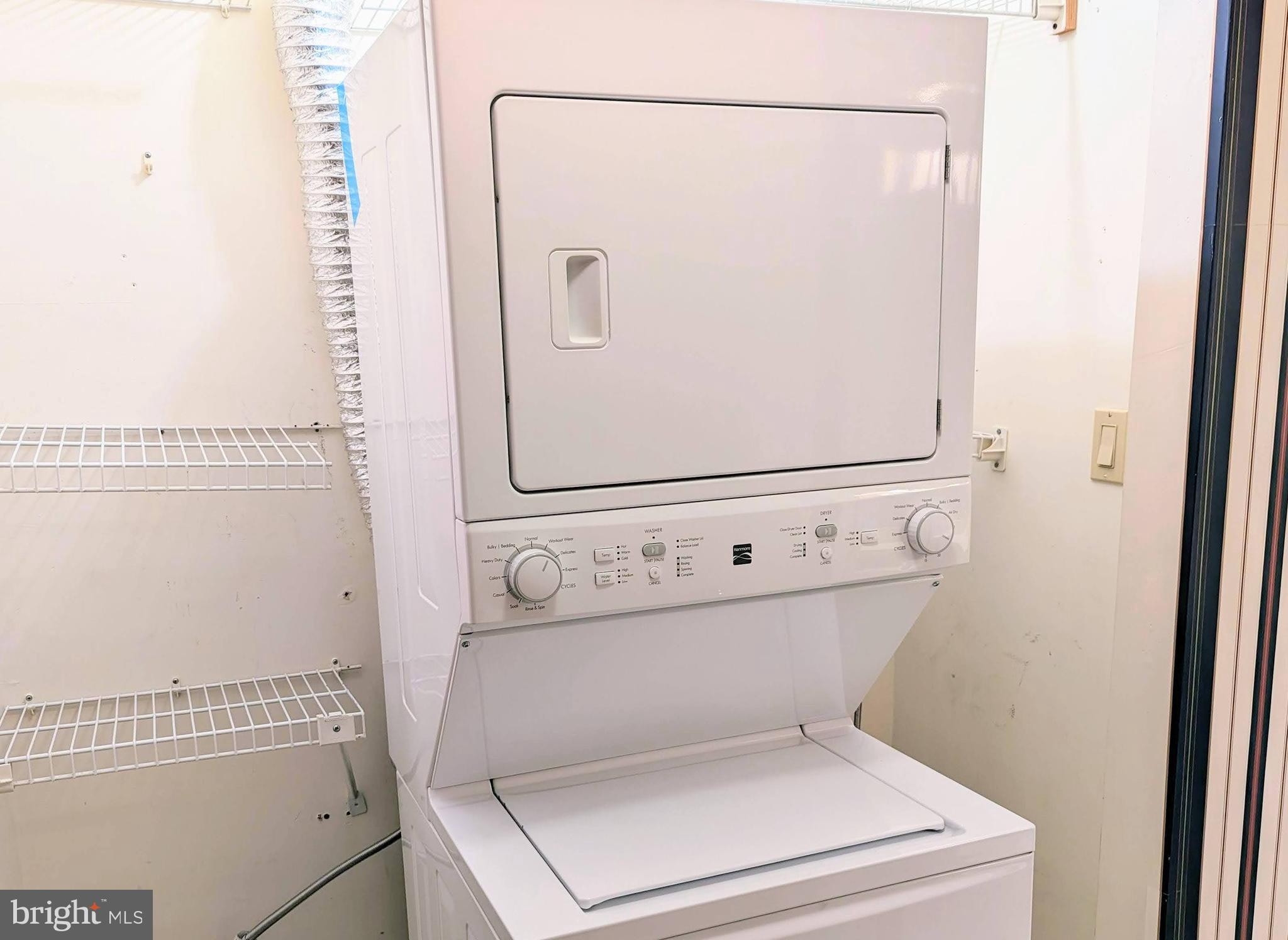 SOCIETY PL - Residential