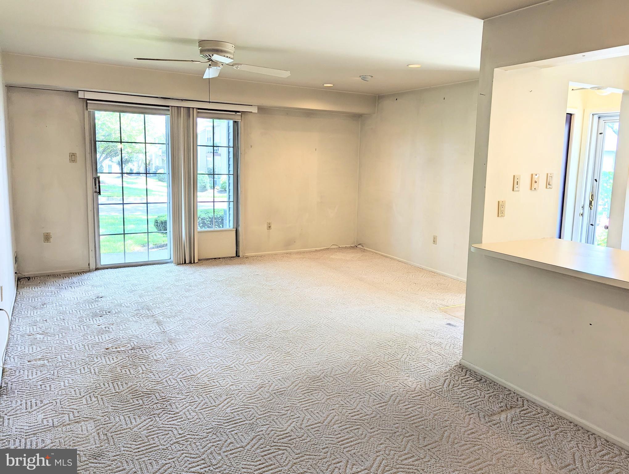 SOCIETY PL - Residential