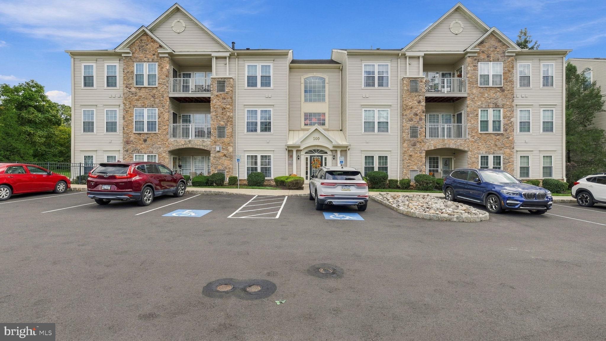 200 DOUGLAS FIR DRIVE 201