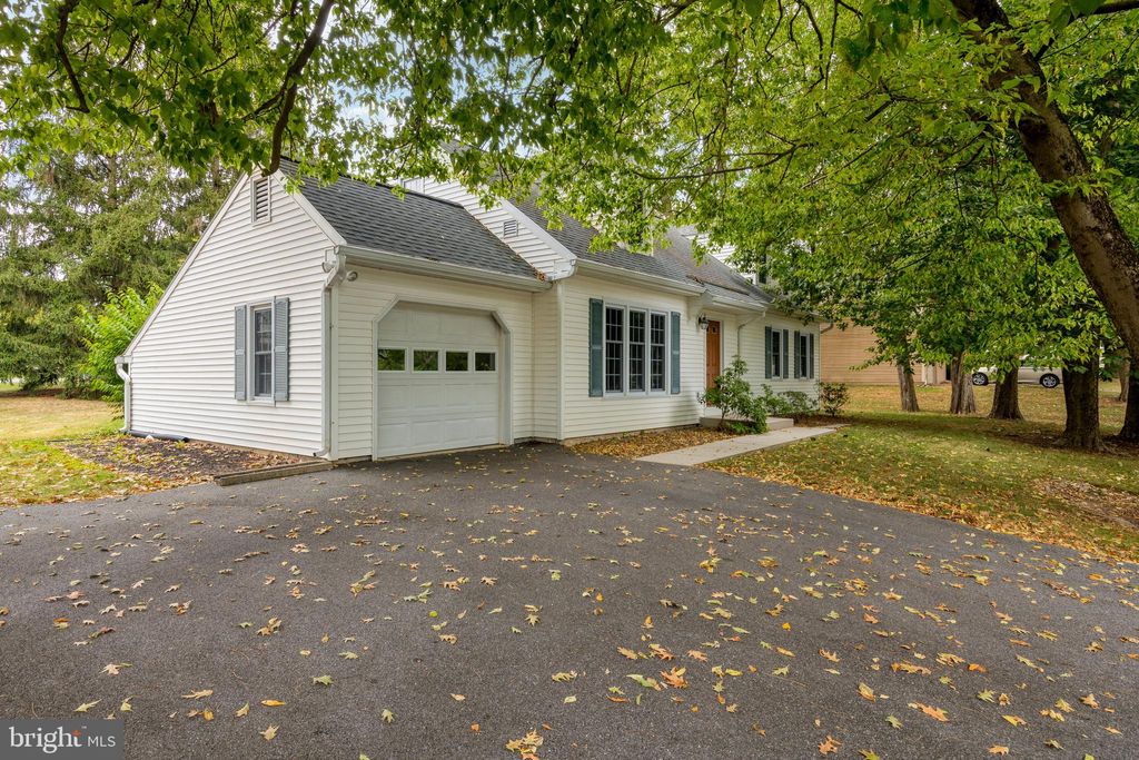 Photo of 2812 NOLT RD, LANCASTER, PA 17601 (MLS # PALA2038512)