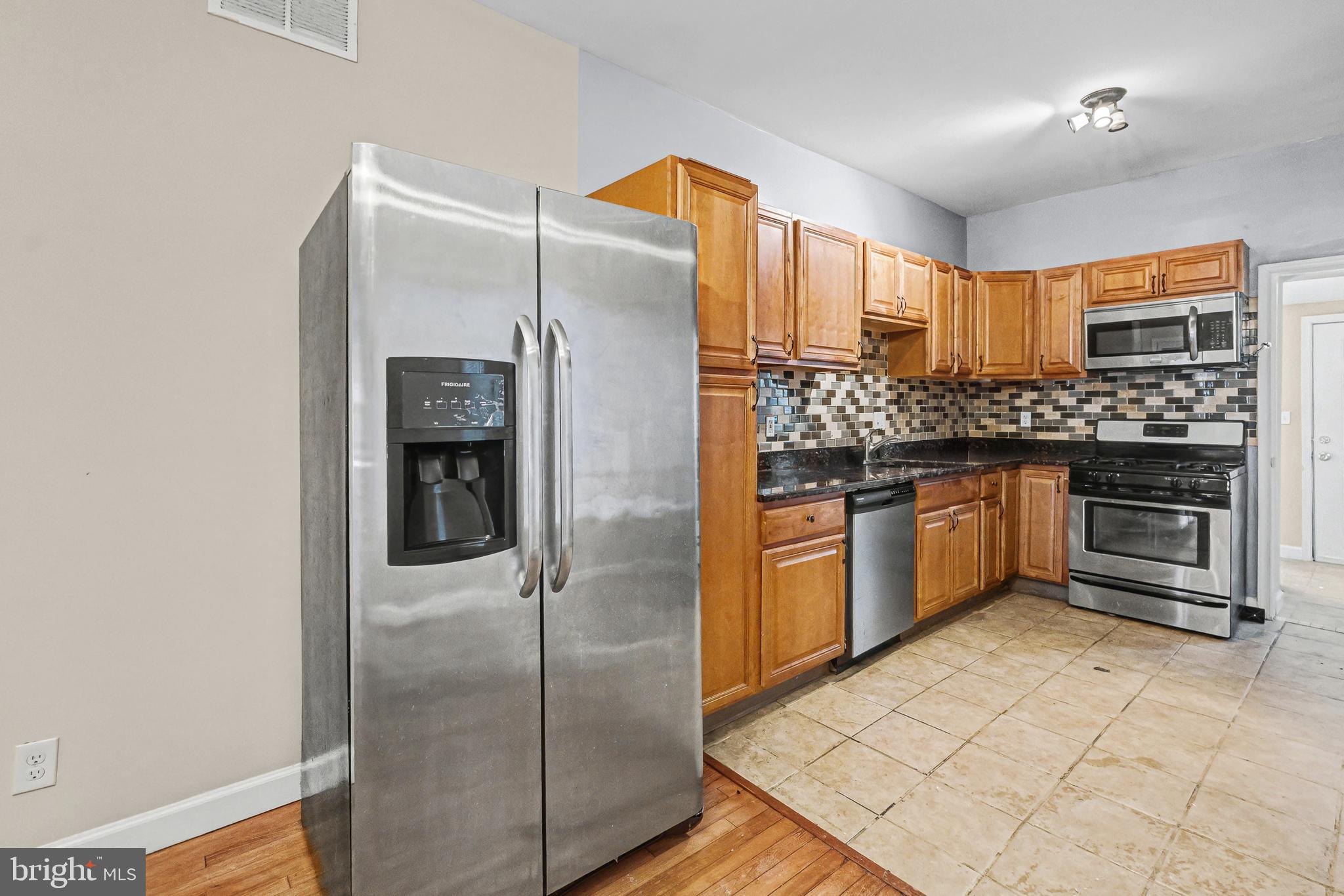 REMINGTON HISTORIC DISTRICT - Residential Lease