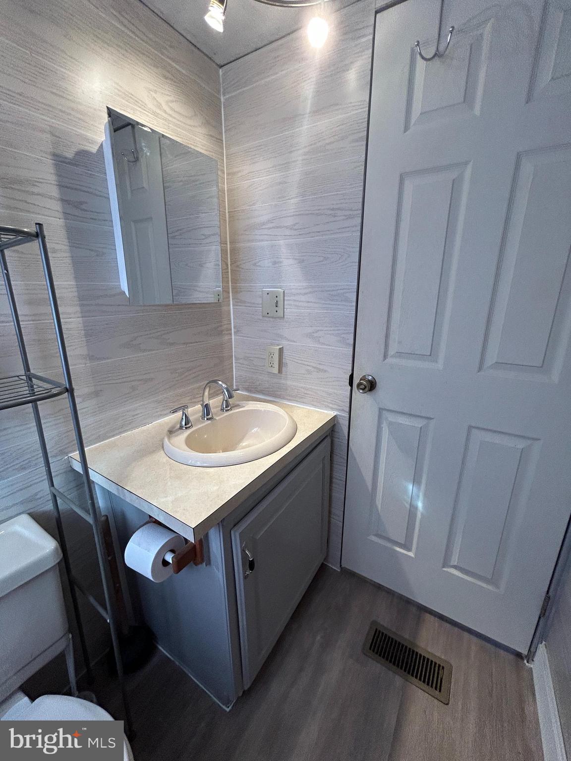 CRESTVIEW MHP - Residential