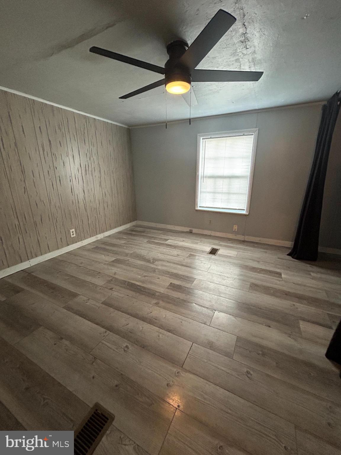 CRESTVIEW MHP - Residential