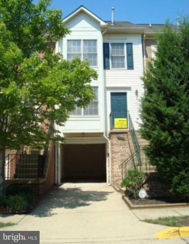 VILLAGE AT GUM SPRINGS - Residential Lease