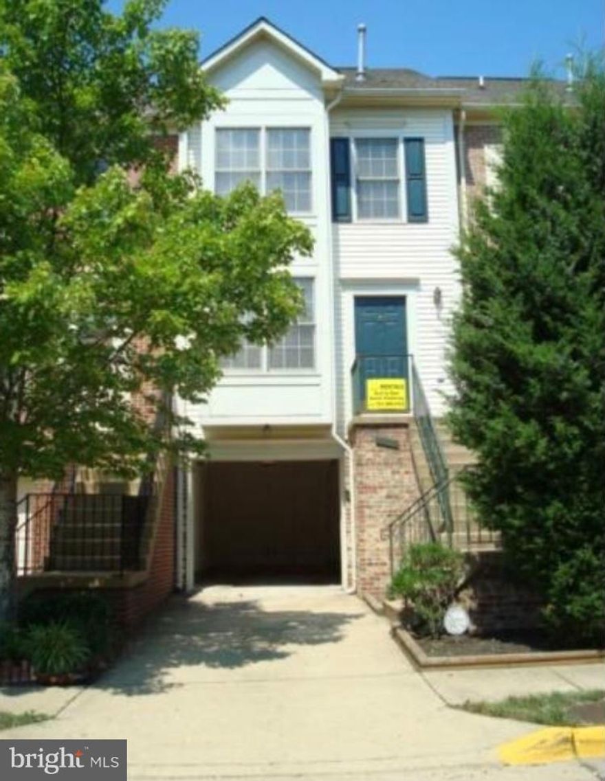 Spacious 4 Level Townhome with deck, finished walk out basement, fenced in yard. Open floor plan, bright and airy. Upgraded kitchen with gleaming floors and stainless steel appliances. Conveniently located on Route 1, near metro bus stops, easy access to 495/95, Fort Belvoir and walking distance  to Mt. Vernon Plaza with many restaurants and shops. Come see it today!