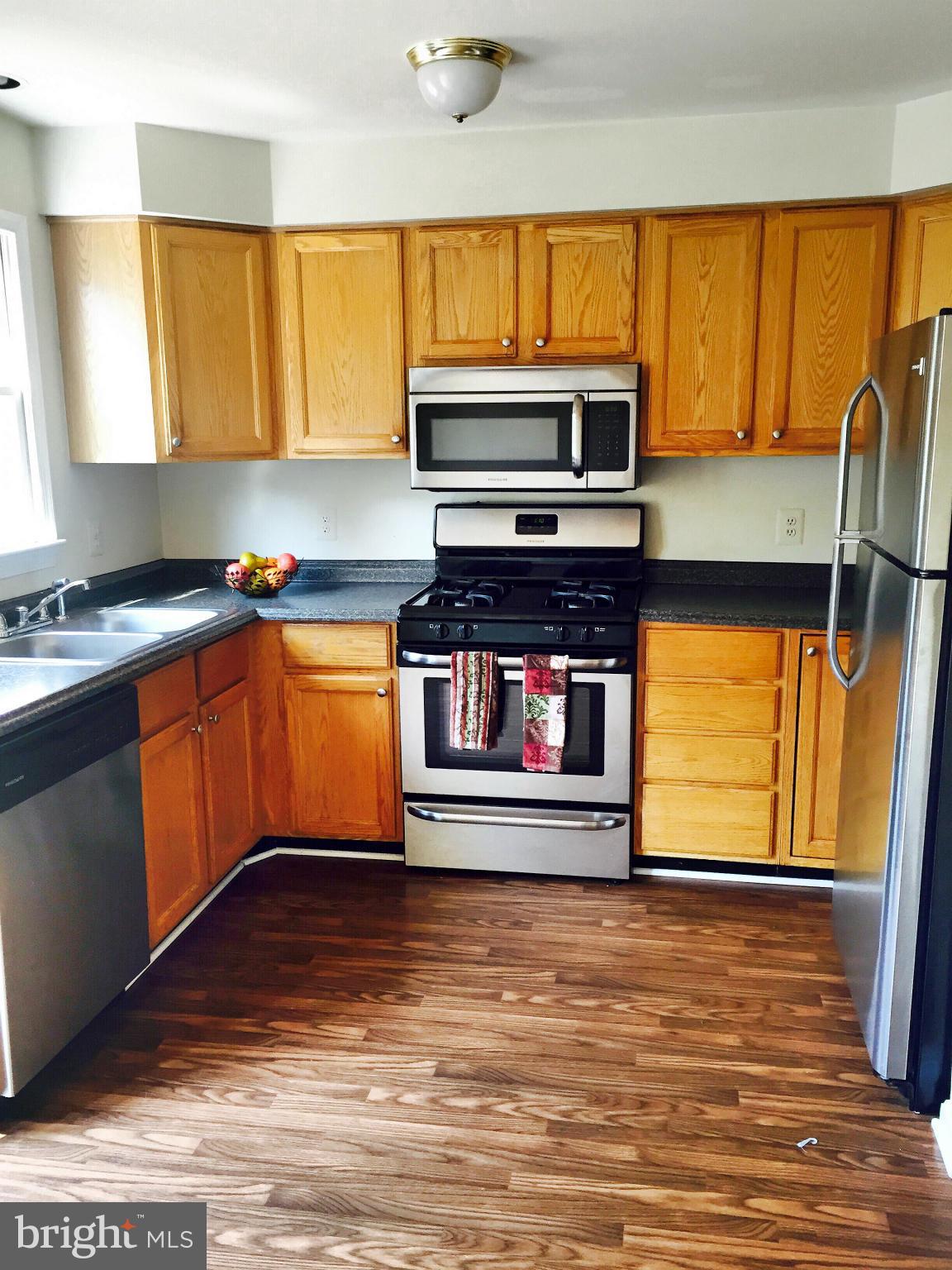 VILLAGE AT GUM SPRINGS - Residential Lease