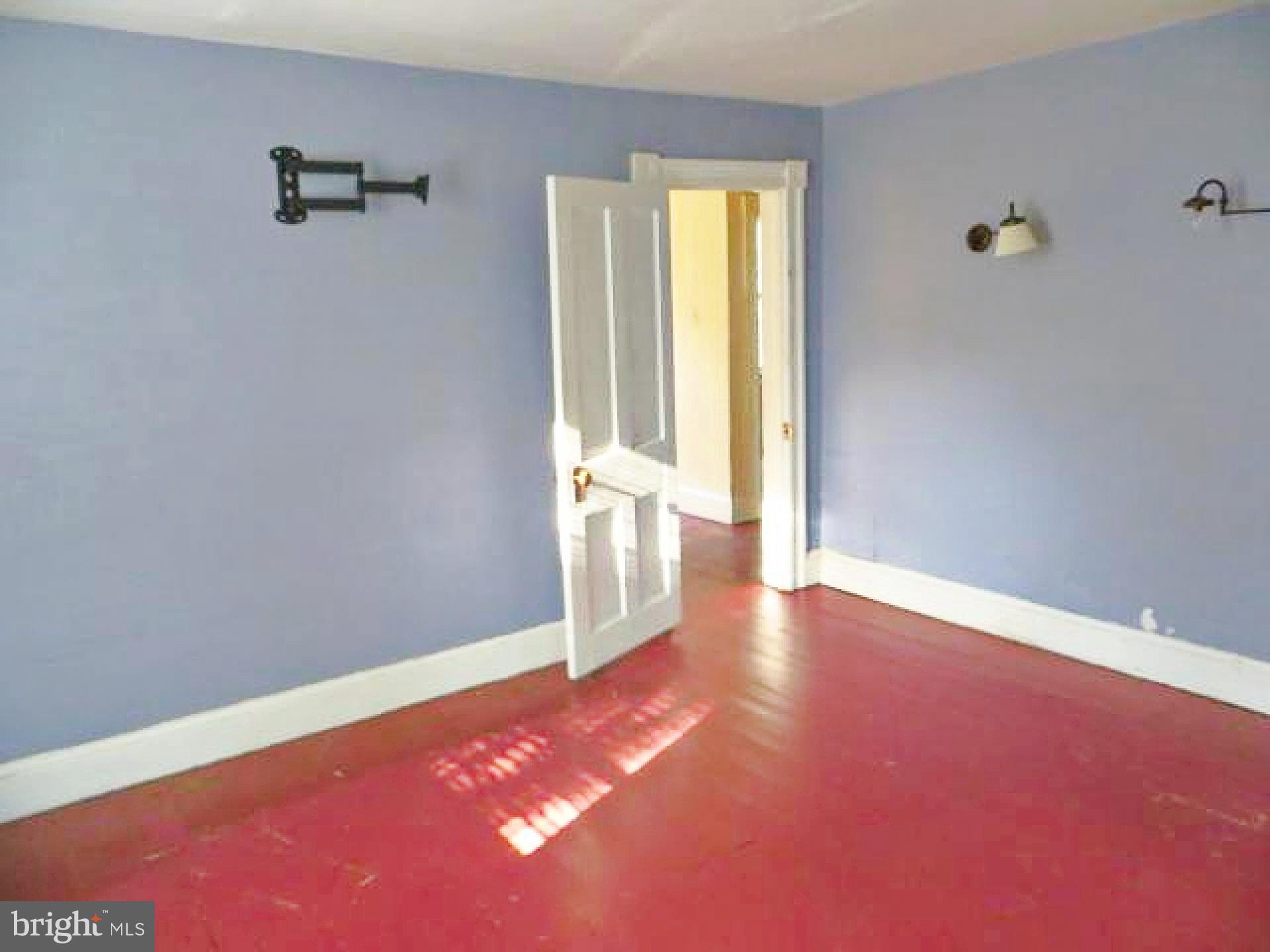 PERRYVILLE - Residential