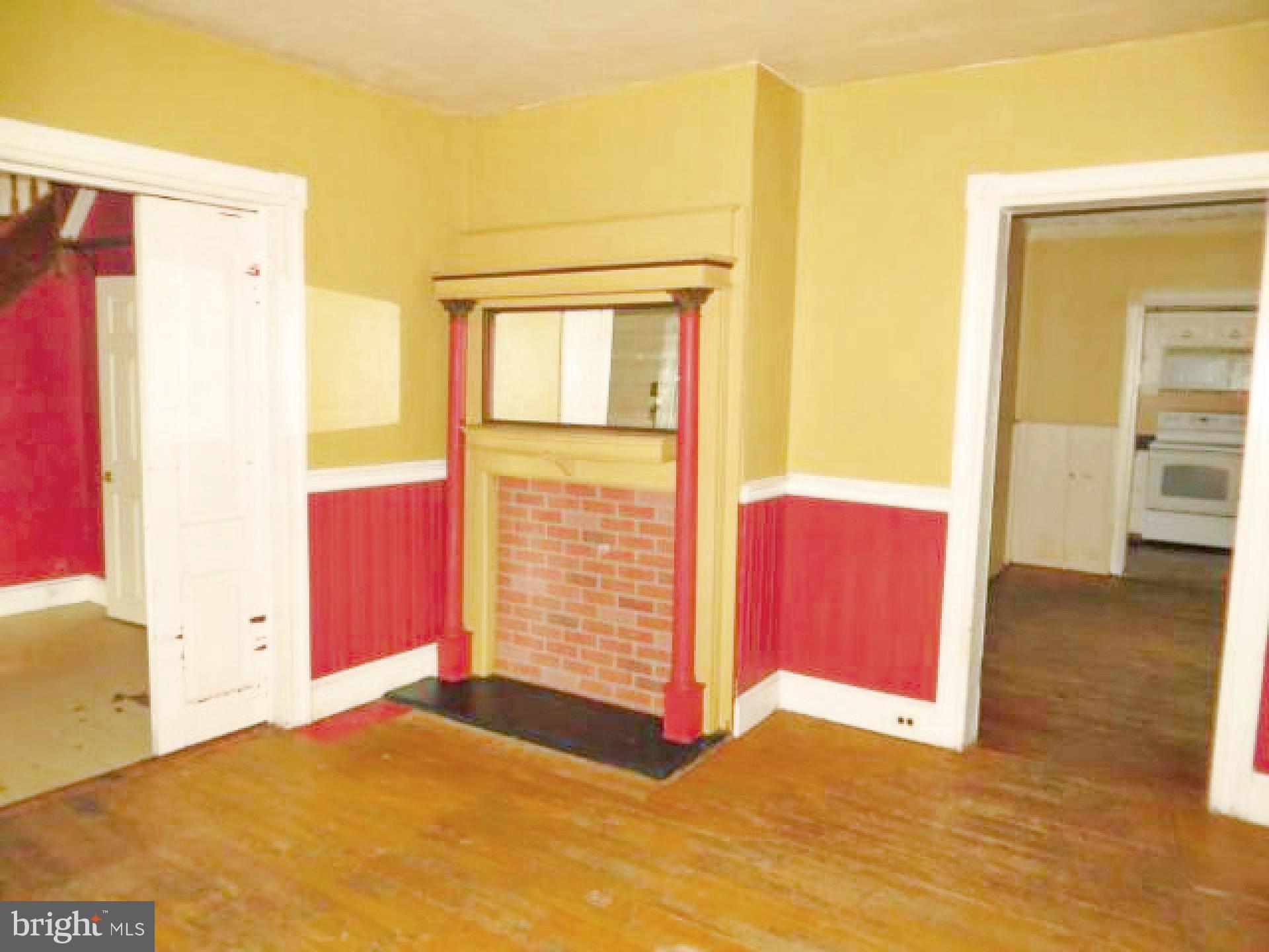 PERRYVILLE - Residential