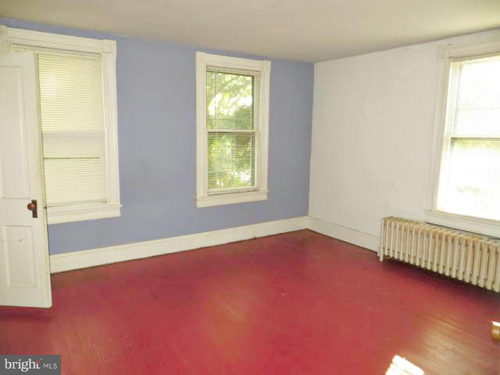 PERRYVILLE - Residential