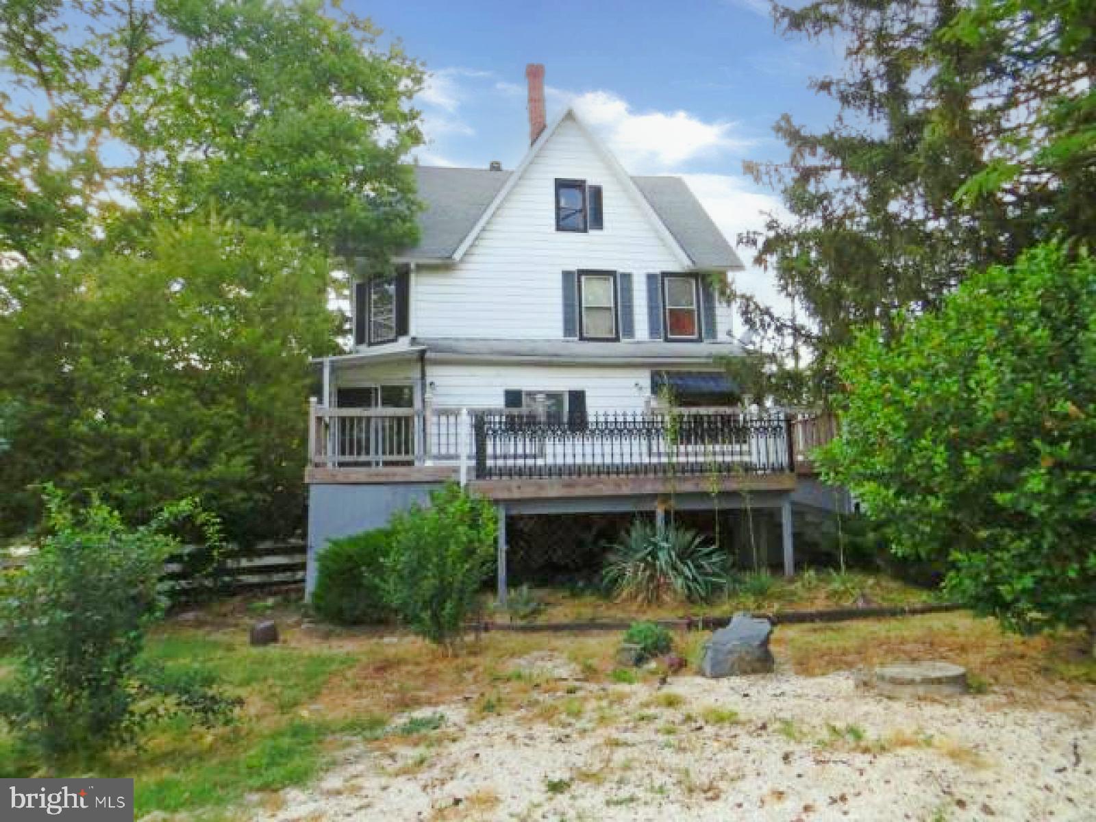 PERRYVILLE - Residential