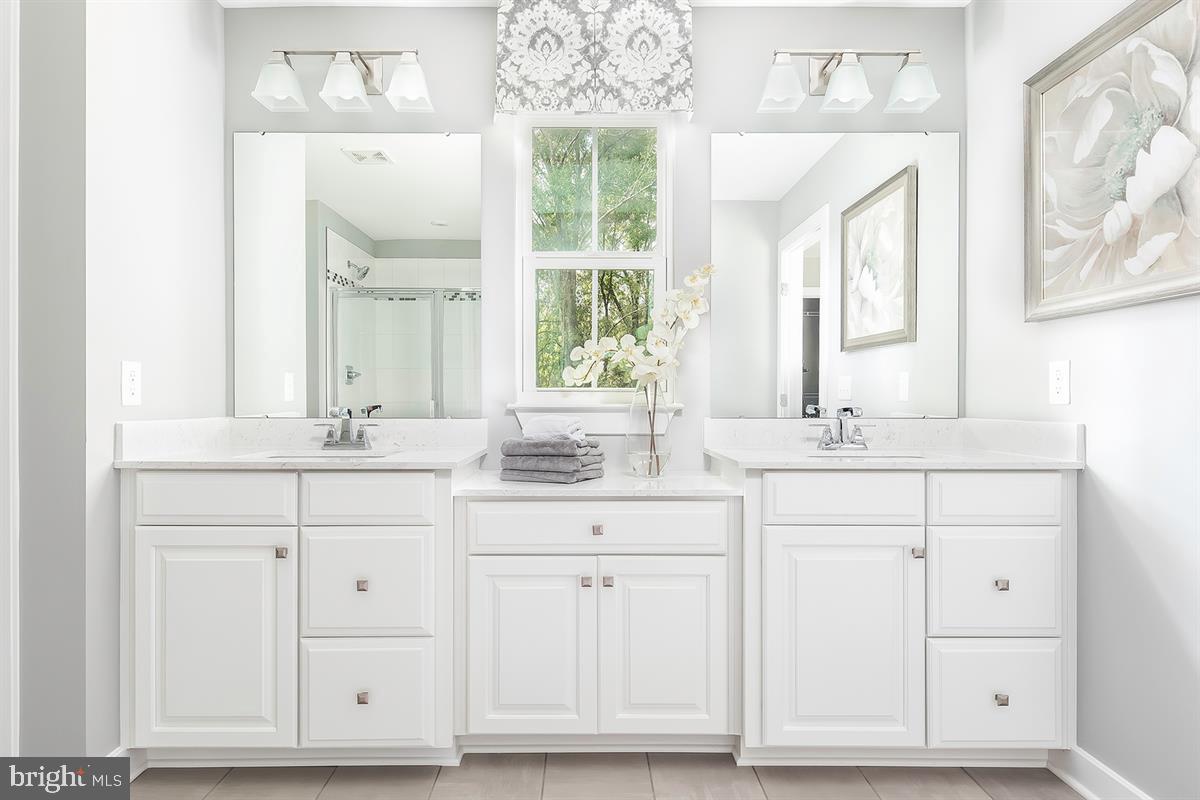 SOLOMONS CHOICE - Residential