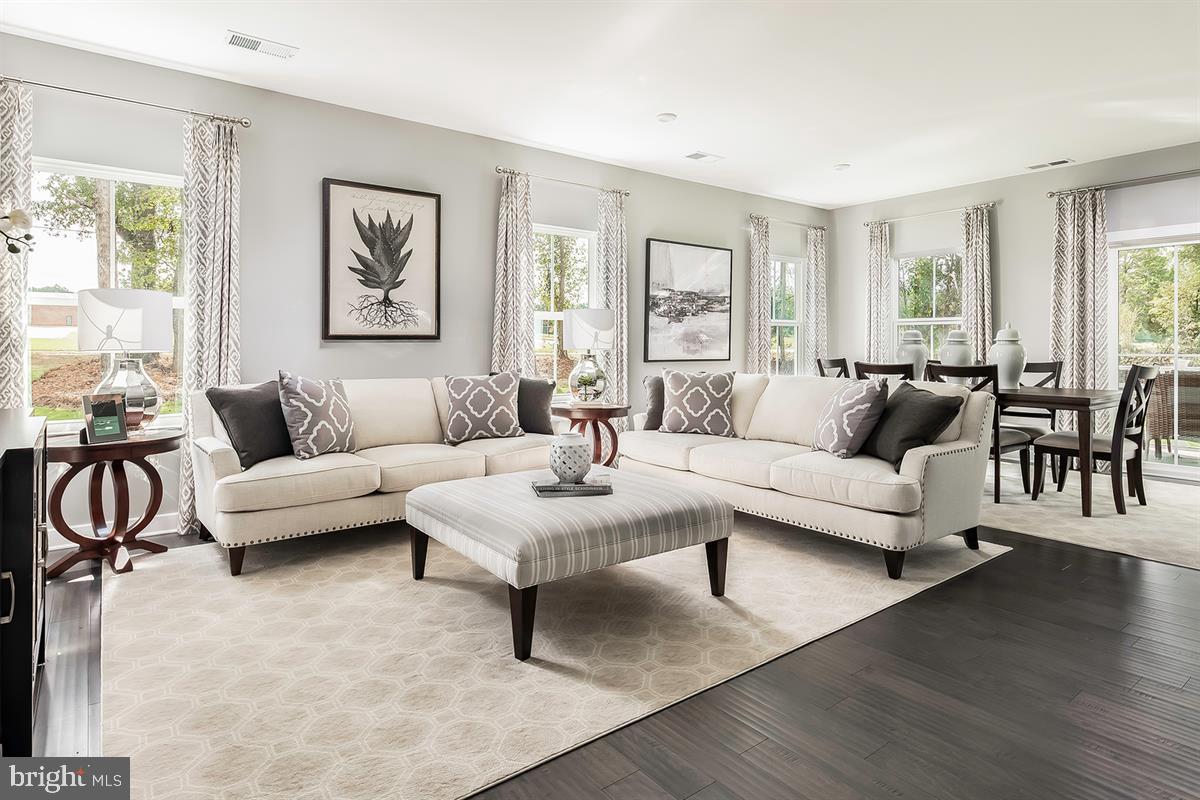 SOLOMONS CHOICE - Residential