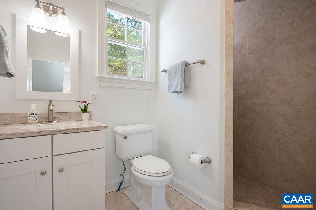 LEWIS HILLS - Residential