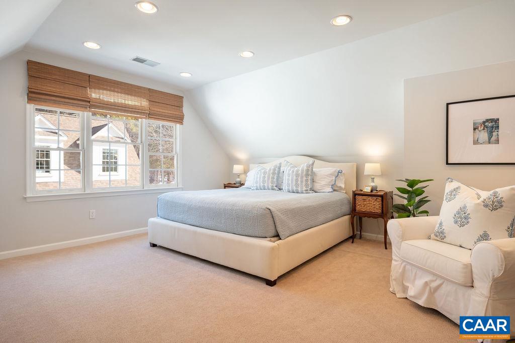 LEWIS HILLS - Residential