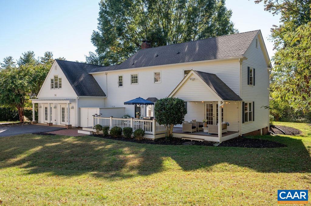 LEWIS HILLS - Residential