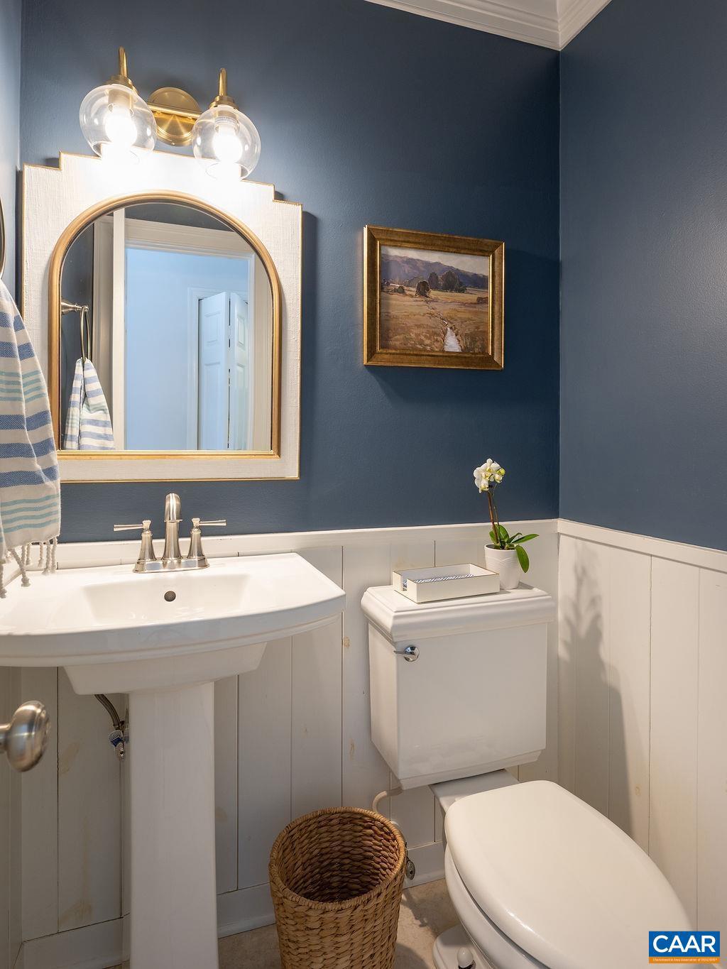 LEWIS HILLS - Residential