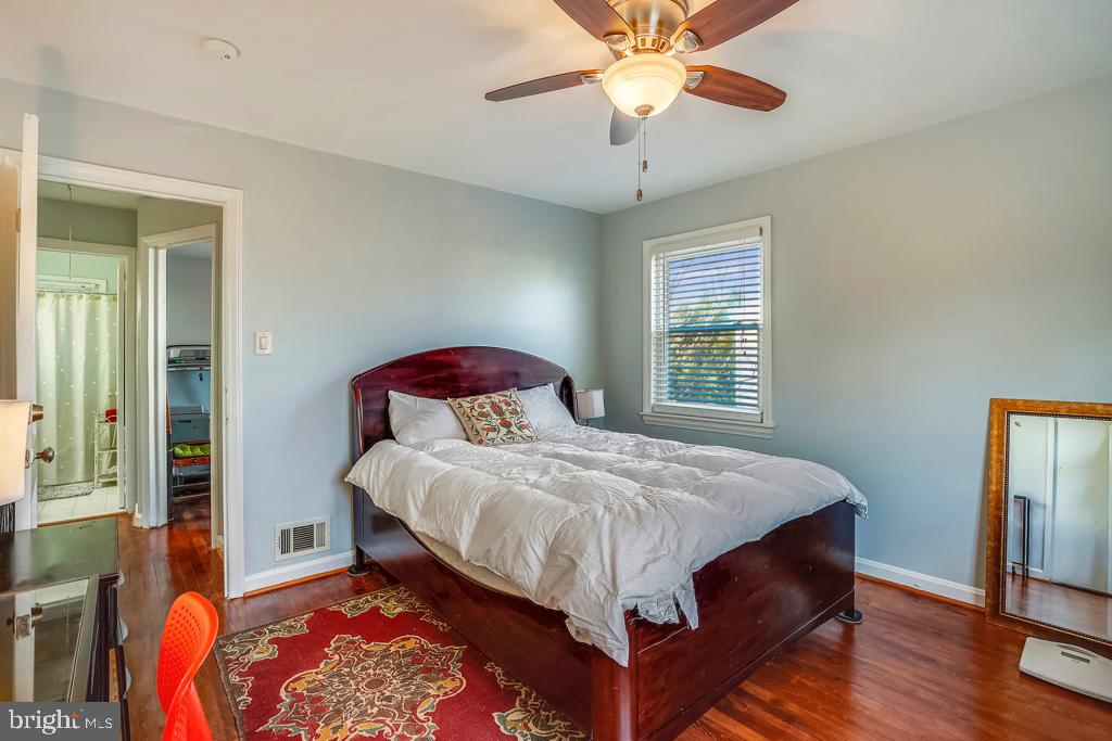 HUNTINGTON - Residential Lease