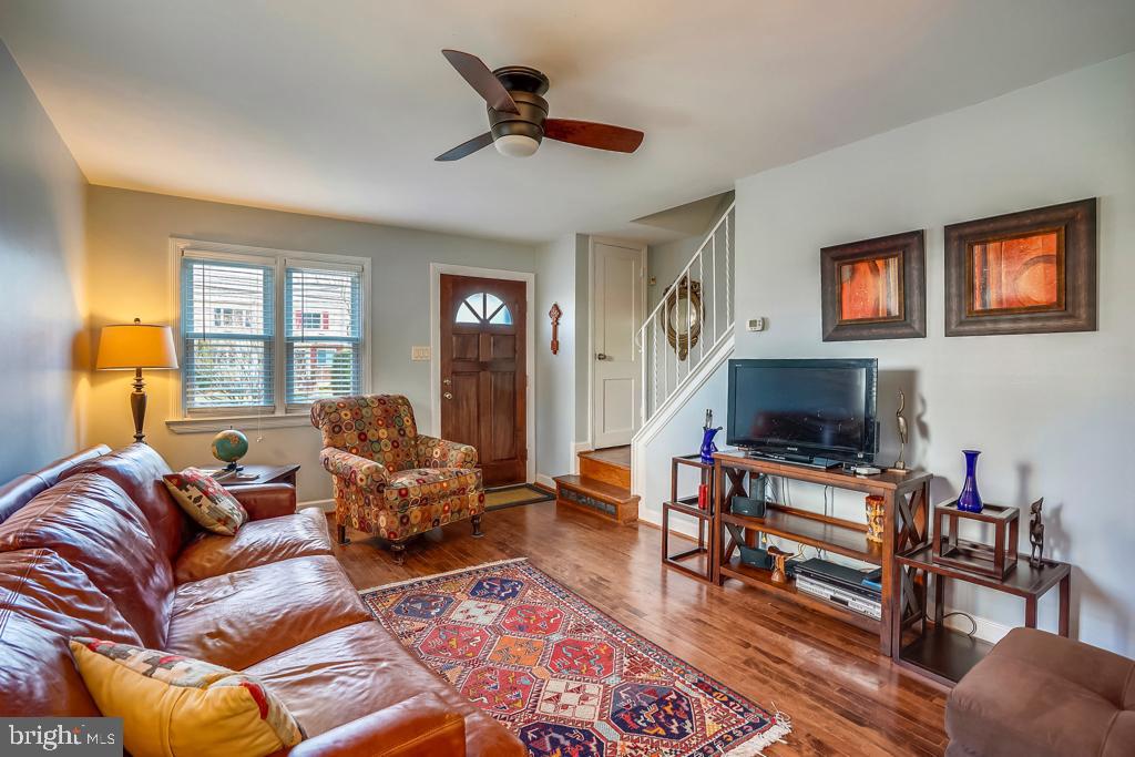 HUNTINGTON - Residential Lease