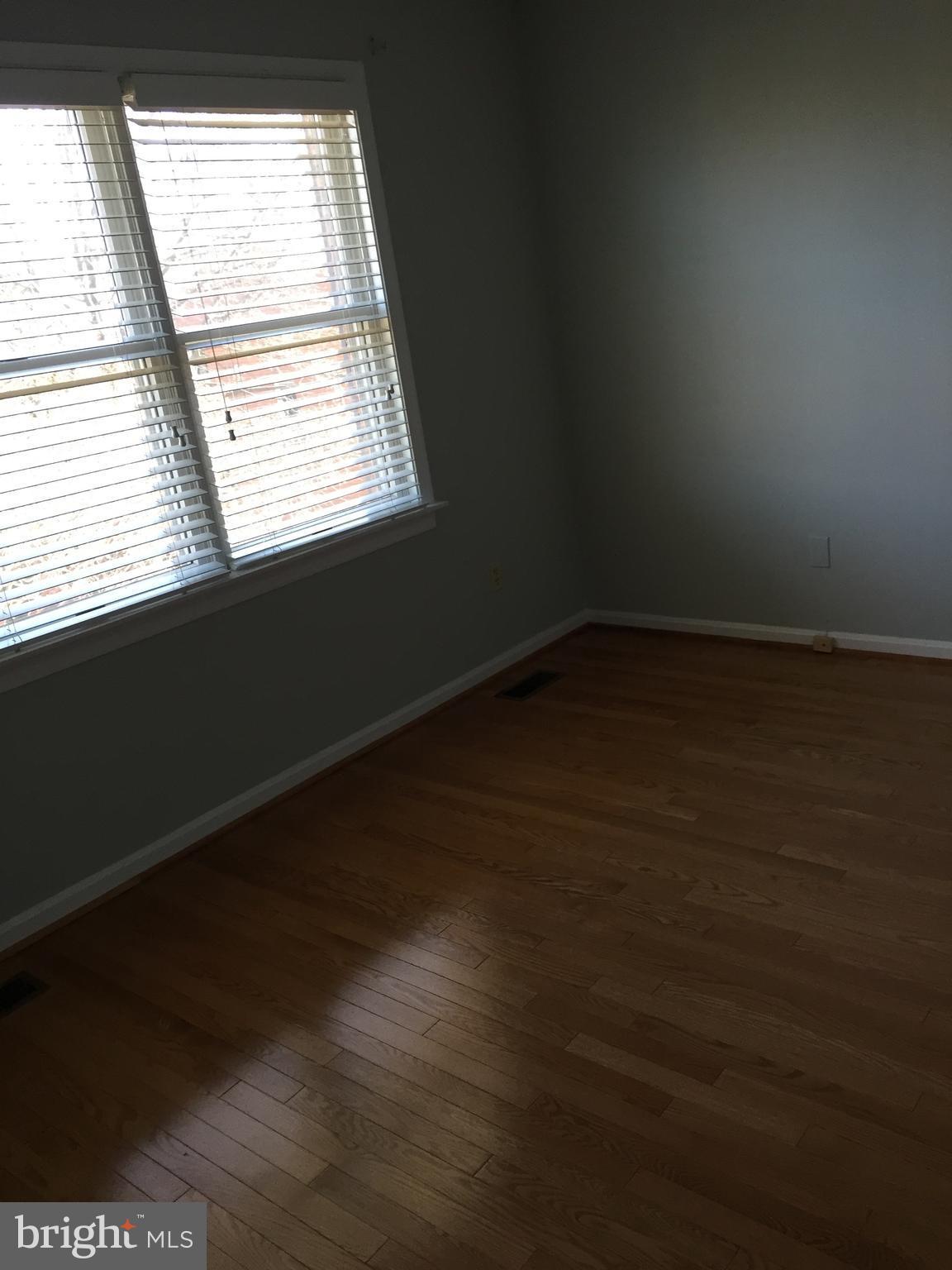 CARLIN RIDGE - Residential