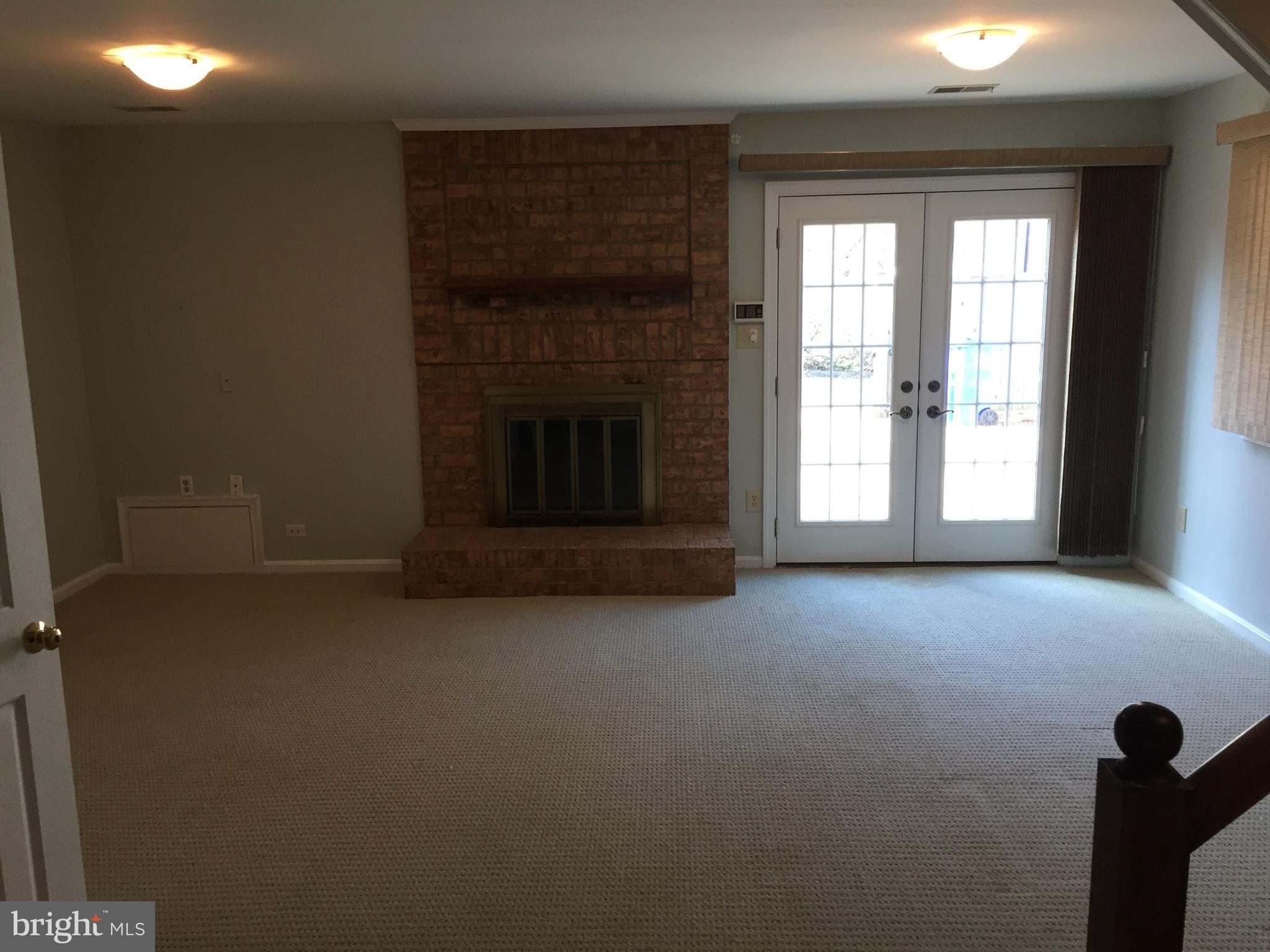 CARLIN RIDGE - Residential