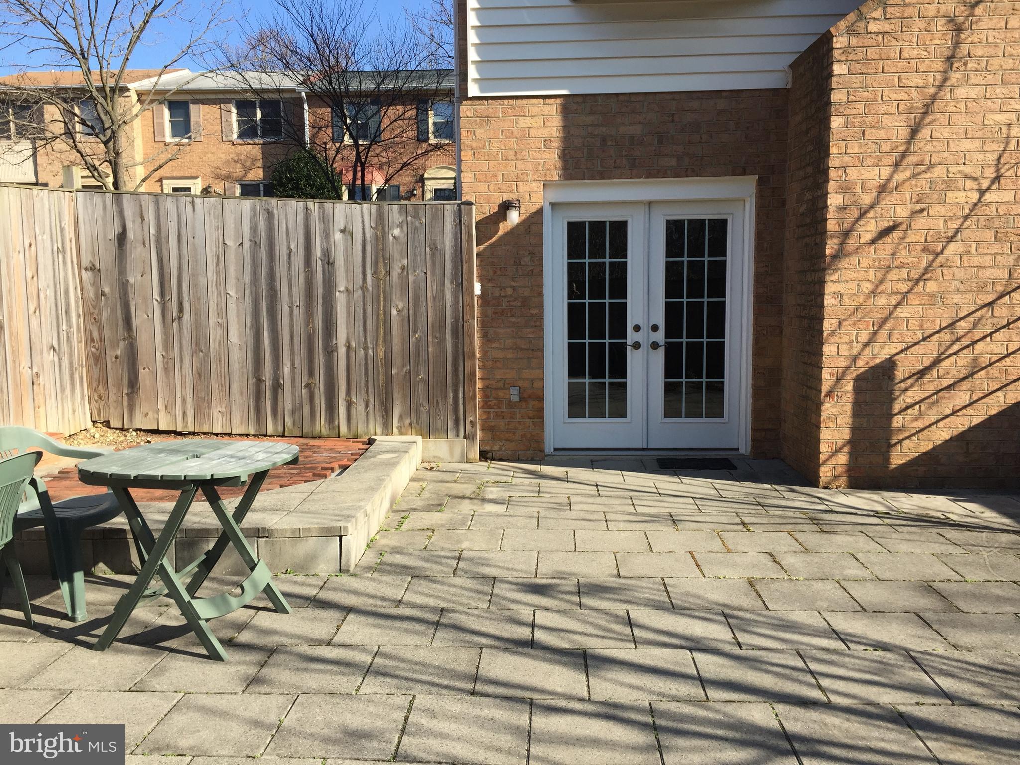 CARLIN RIDGE - Residential