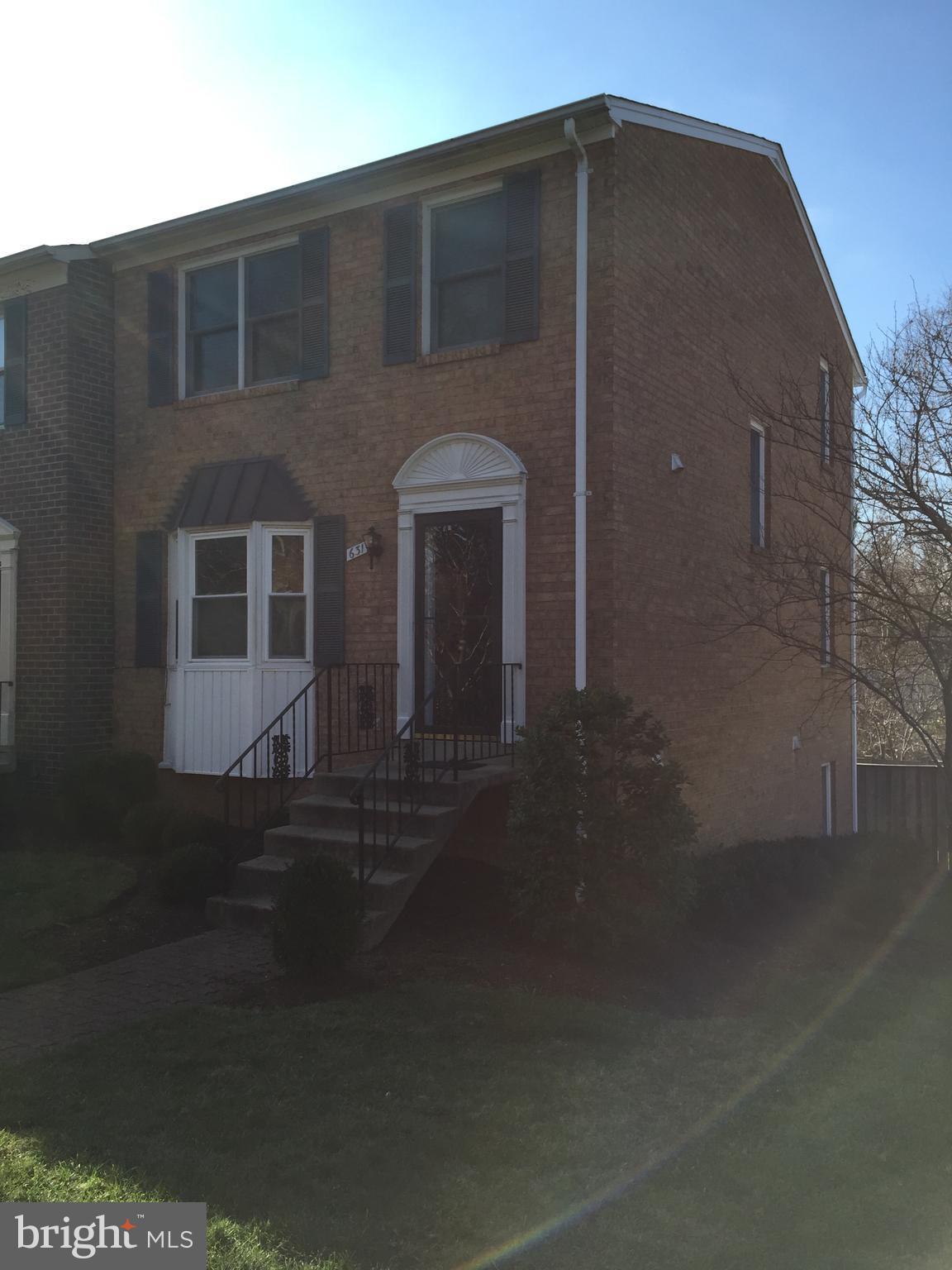 CARLIN RIDGE - Residential