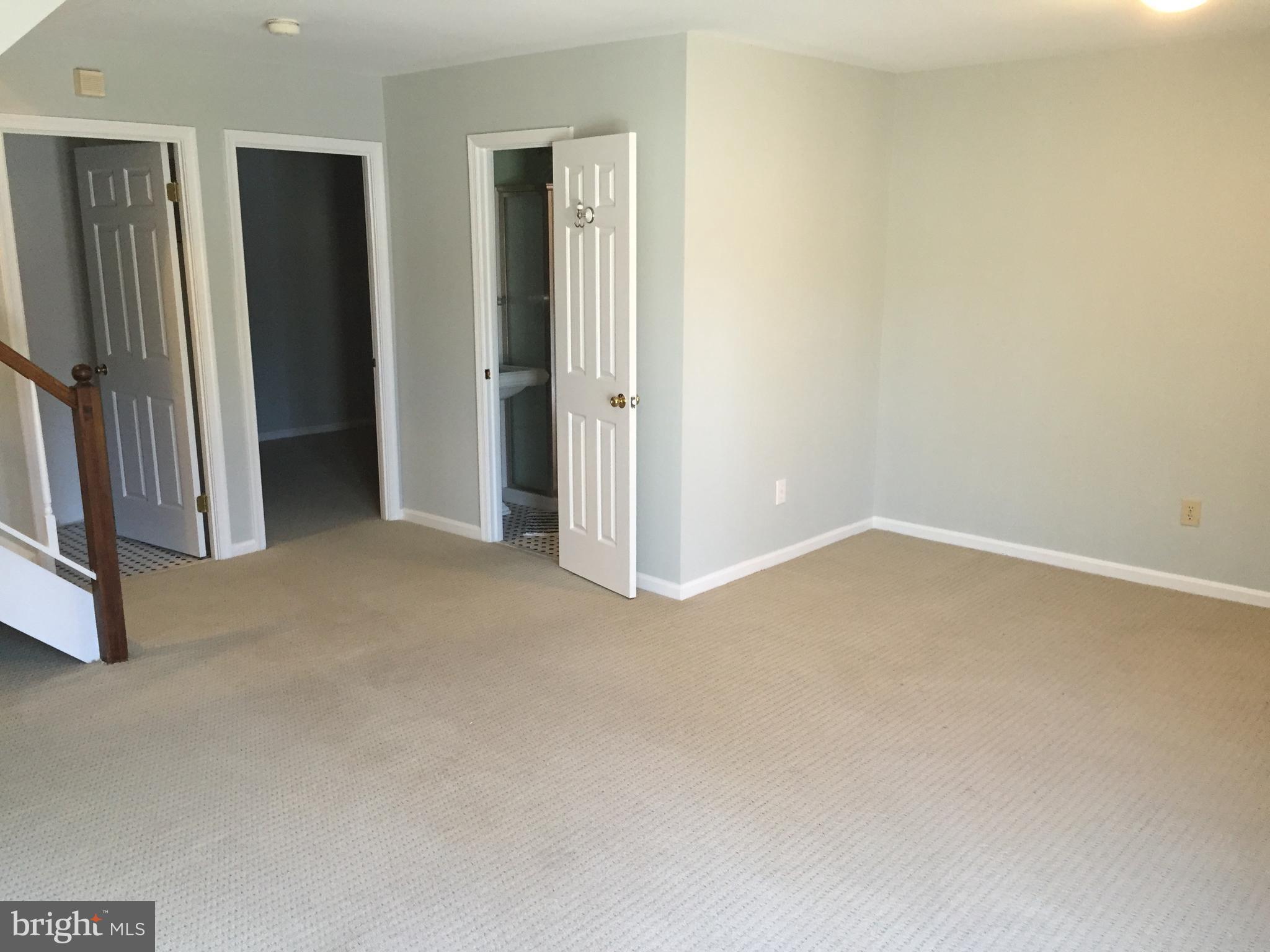 CARLIN RIDGE - Residential