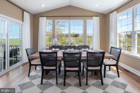 46 JOHN VANZANDT WAY TITUSVILLE NJ 08560